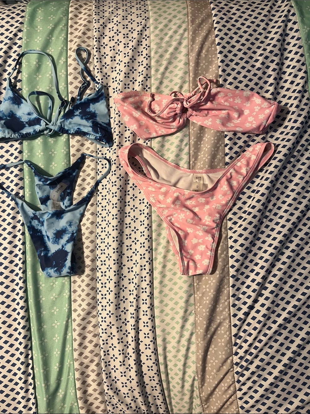 2 SHEIN bikinis size XS